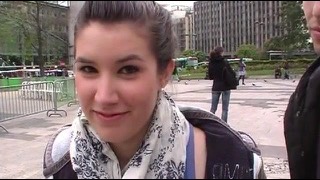 Мужик соблазнил и трахнул незнакомую сучку