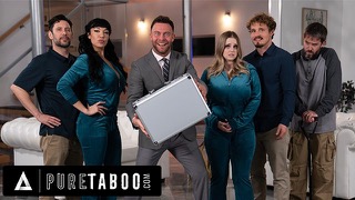 Мужики трахают чужих телок на шоу