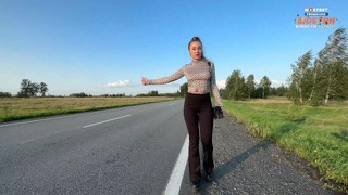 Телка любит путешествовать автостопом и трахаться с незнакомцами