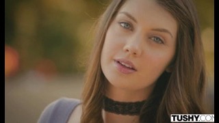 Русская красотка занимается первым анальным сексом